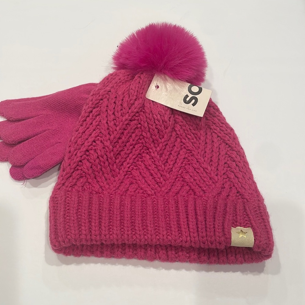 Pink girls pompom beanie with cloves size medium